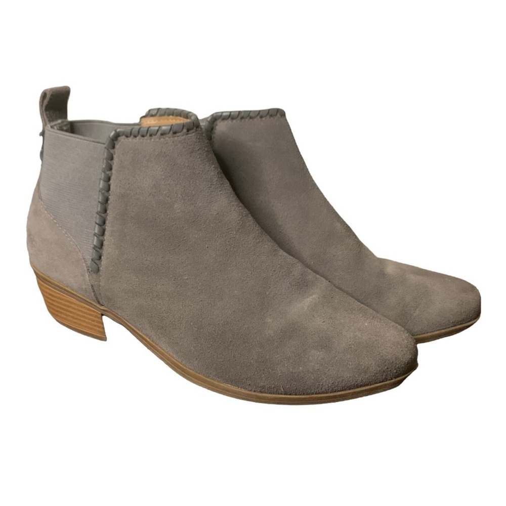 Jack Roger suede ankle boot